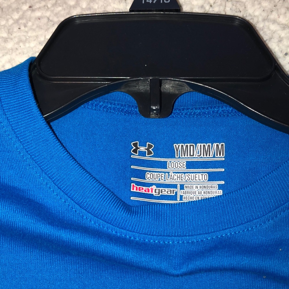 Boys Under Armour Long Sleeve T-Shirt - Picture 2 of 2